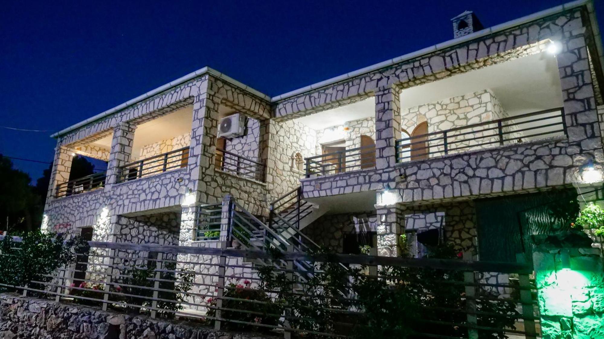 Fterini Apartments Sterna & Alletri Agios Leon 外观 照片