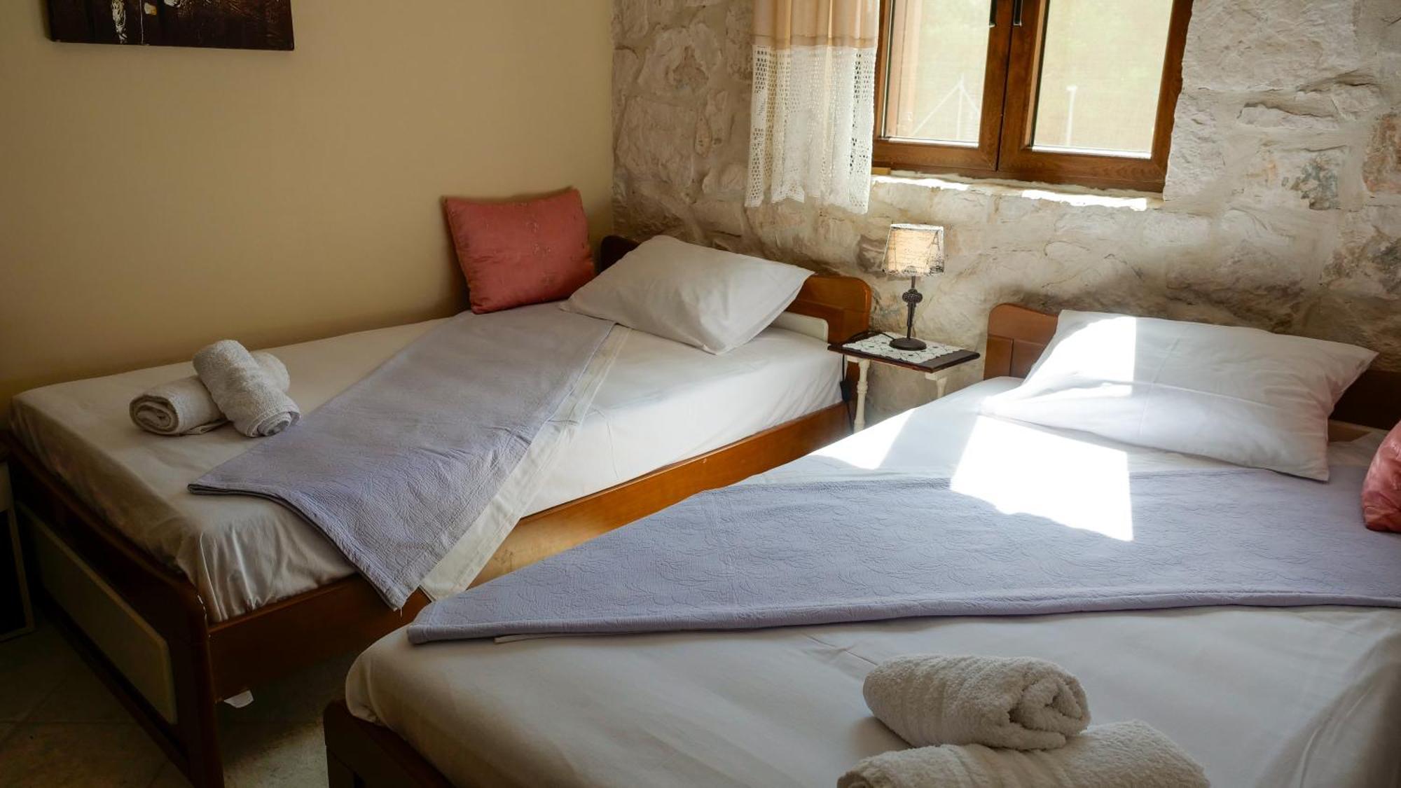 Fterini Apartments Sterna & Alletri Agios Leon 外观 照片